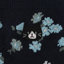  ふくふくにゃんこ  花柄刺繍クルーソックス
