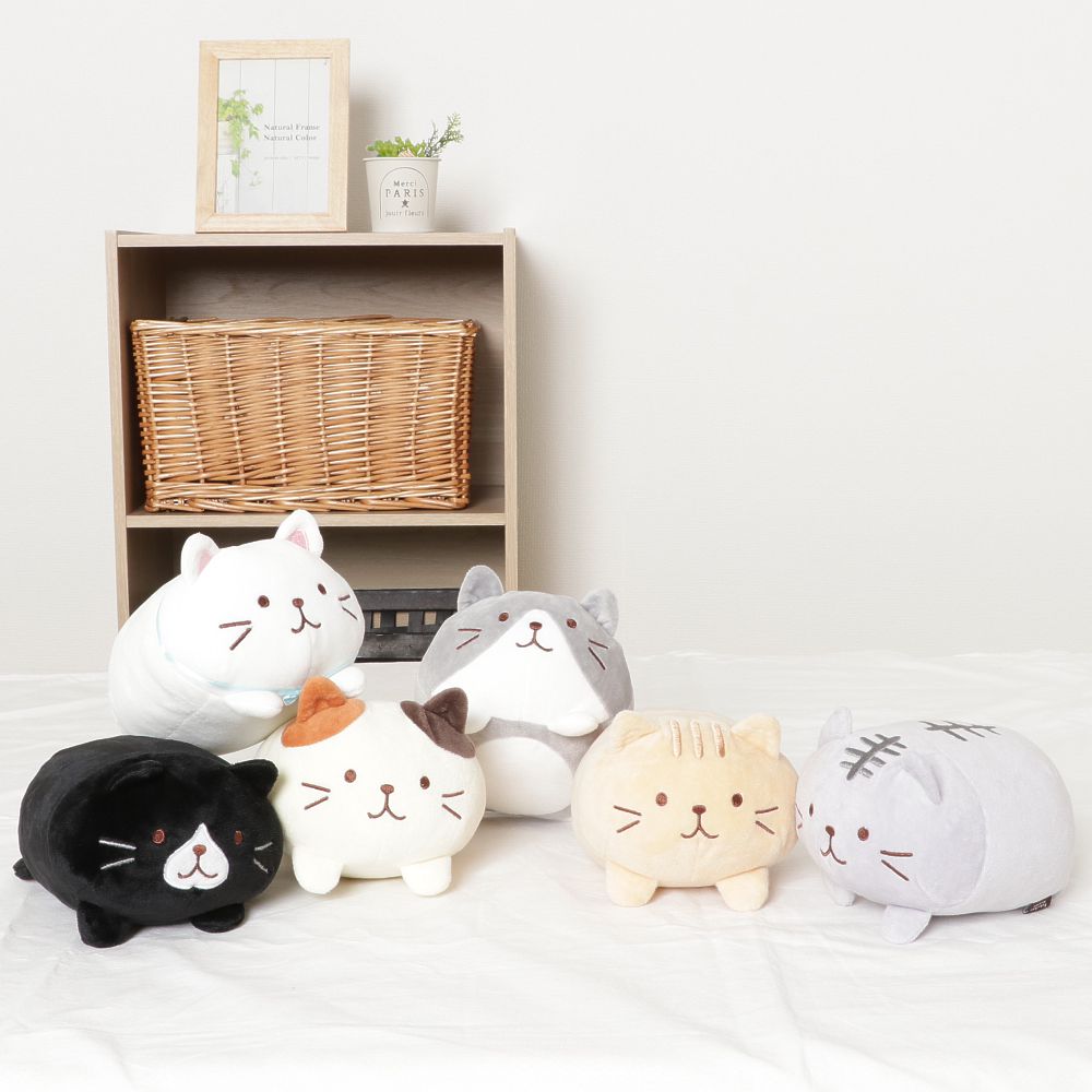 Fuku Fuku Nyanko ねそべりマスコット – HAPiNS online shop